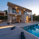 فيلة Floralba Luxury Villa, Essence Of Sea View Living By Mindyourvilla