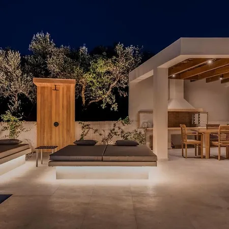 Floralba Luxury Villa, Essence Of Sea View Living By Mindyourvilla *