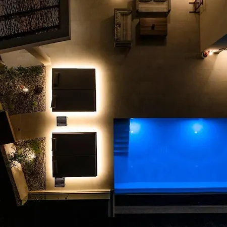 Floralba Luxury Villa, Essence Of Sea View Living By Mindyourvilla Villa